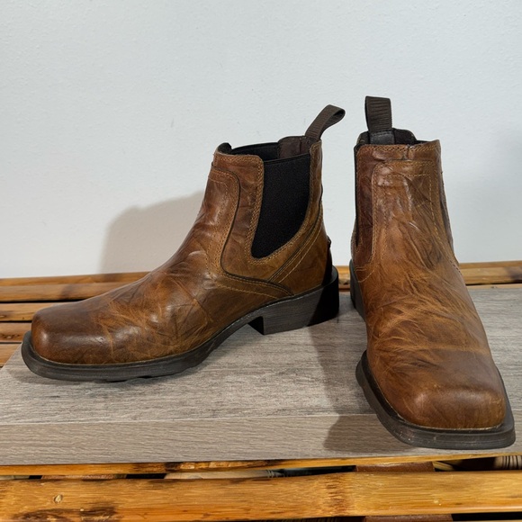 Ariat Men’s Midtown Rambler Size 8 D Barn Brown Leather 10019868 Chelsea Boots - Picture 9 of 16